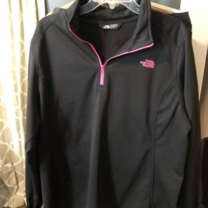 new The North  Face Black Pullover